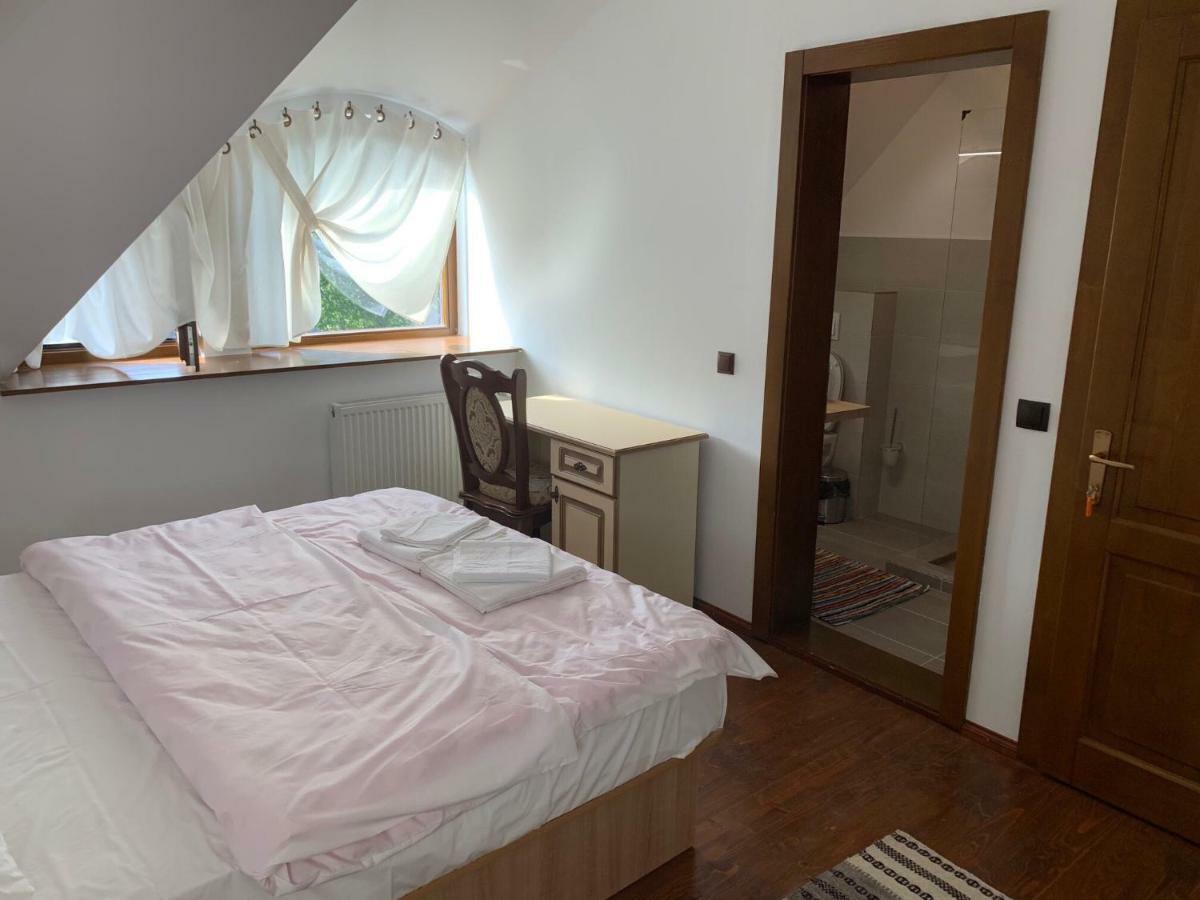 Casa Strabunicului Hotel Partestii de Sus  Kültér fotó