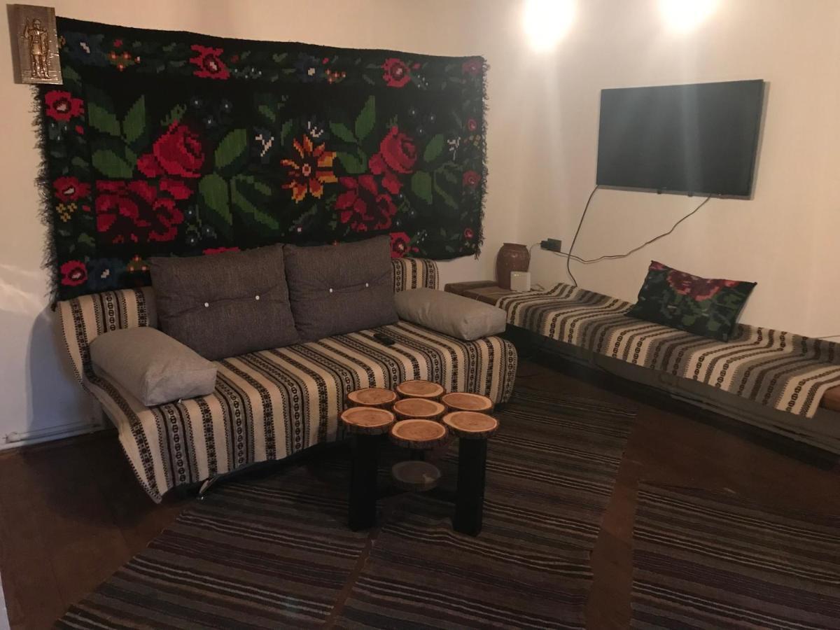 Casa Strabunicului Hotel Partestii de Sus  Kültér fotó